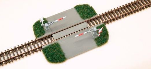 Vasúti átjáró félsorompóval